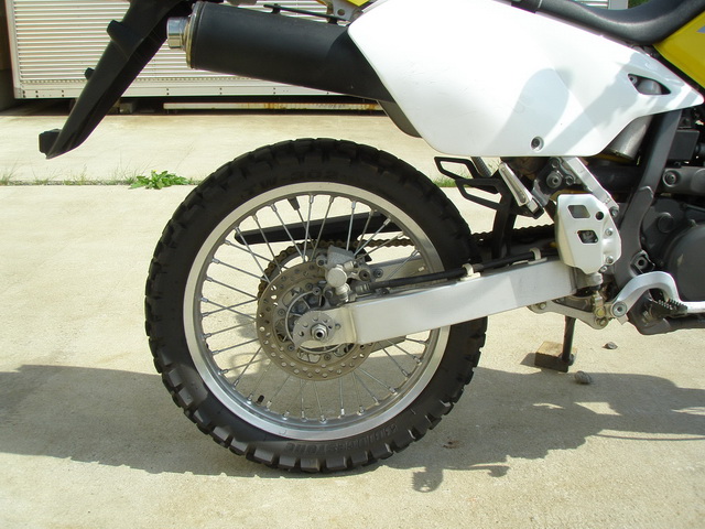 Купить мотоцикл Suzuki DR-Z400S 2000 фото 15